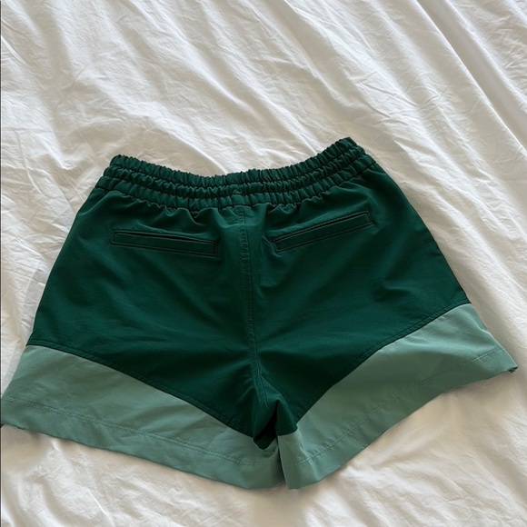 Old Navy Two-Tone Green Athletic Shorts S - Picture 3 of 5